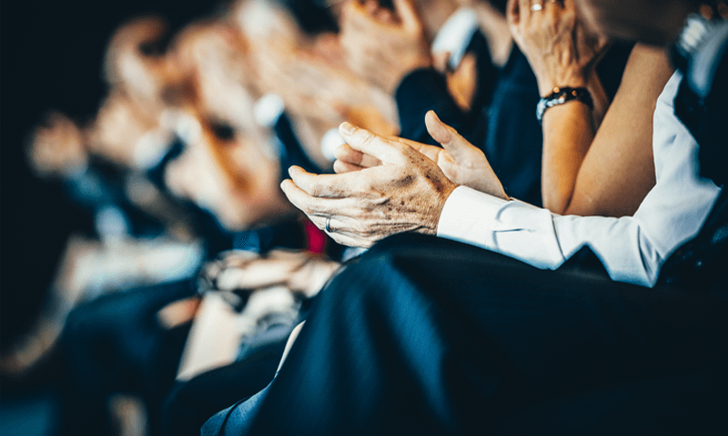 党群事情-基材_板材十大品牌_康健家居品牌_地板,木门,衣柜,橱柜_MG不朽情缘